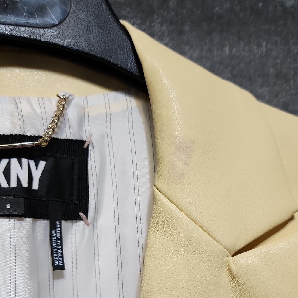 DKNY Light Yellow Double-Breasted Blazer Size 8 New With Tags - Picture 13 of 14